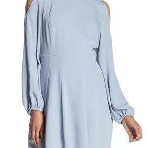 Beautiful Light Blue Dress BCBG MAXAZRIA New Size L Womens